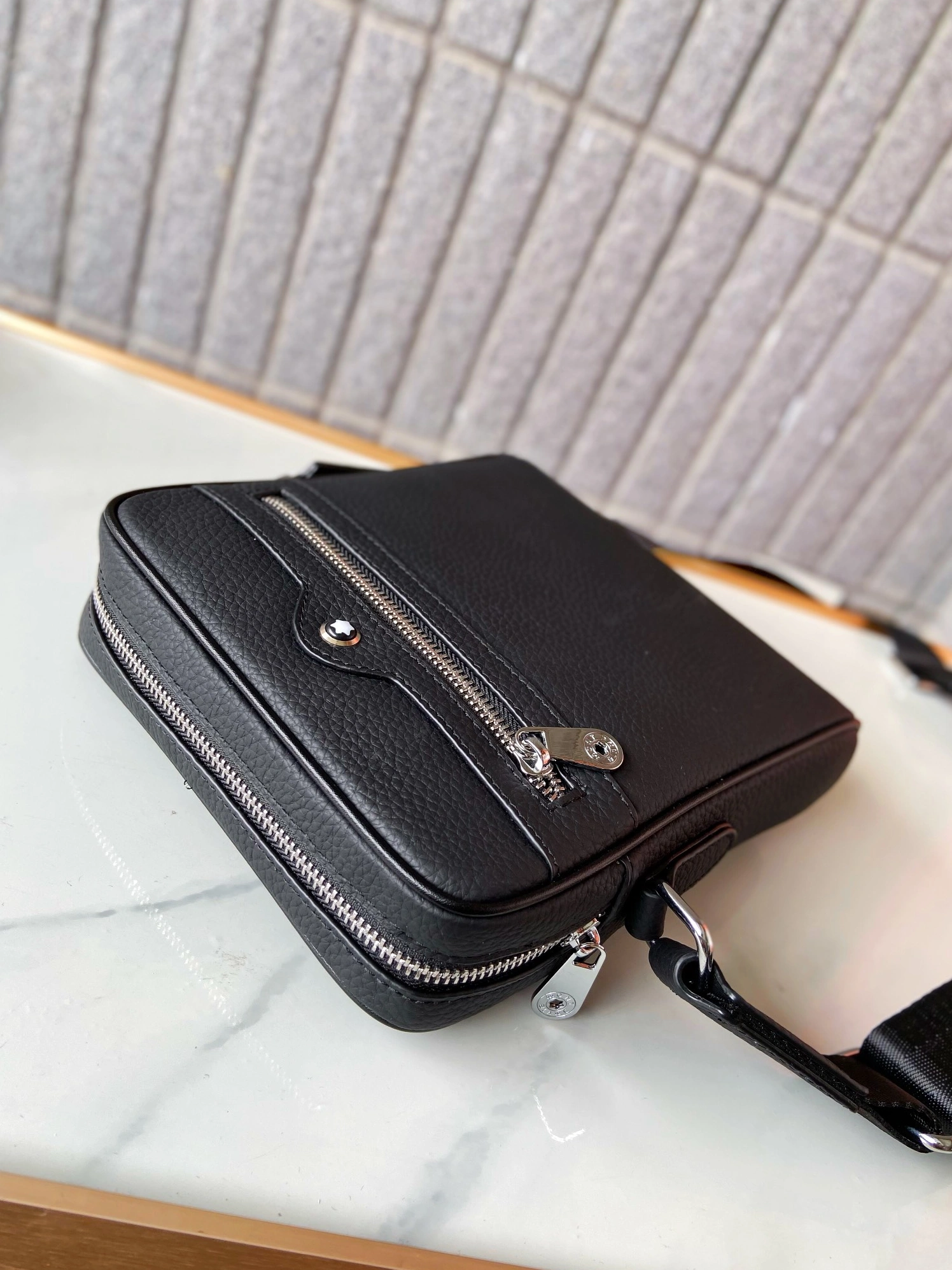 Comfortable 4465 Mont Blanc AAA Man Messenger Bags