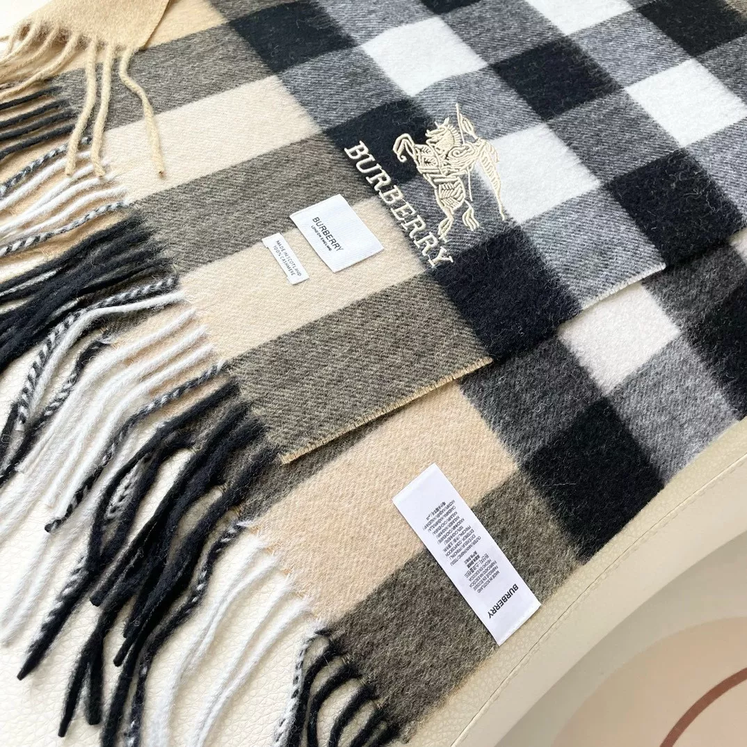 Comfortable 4537 Burberry Scarf For Women