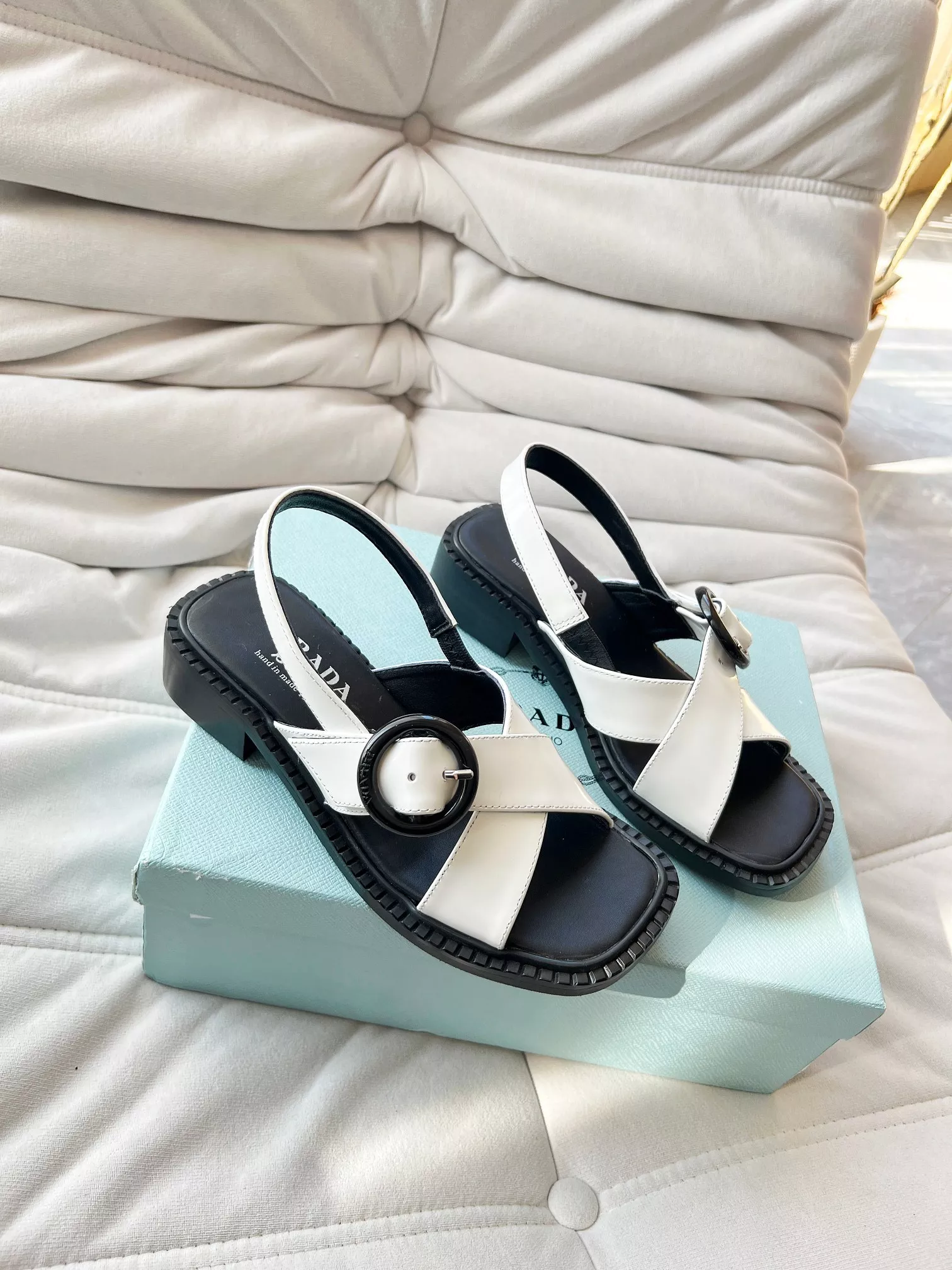 Comfortable 4566 Prada Sandal For Women