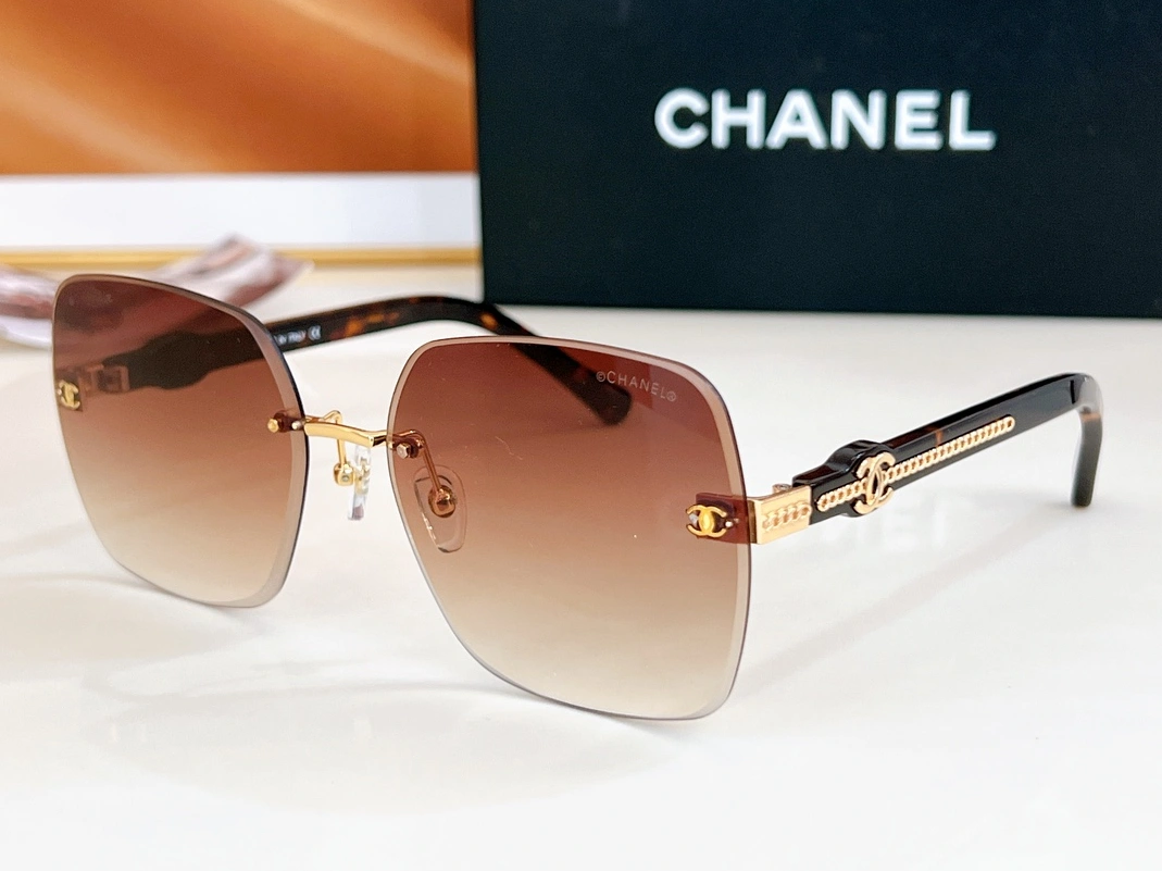 Comfortable 4575 Chanel AAA Quality Sunglasses