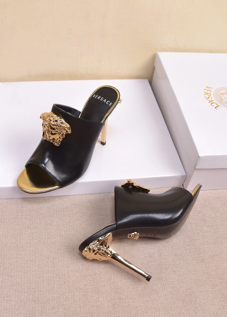Comfortable 4582 Versace Slippers For Women