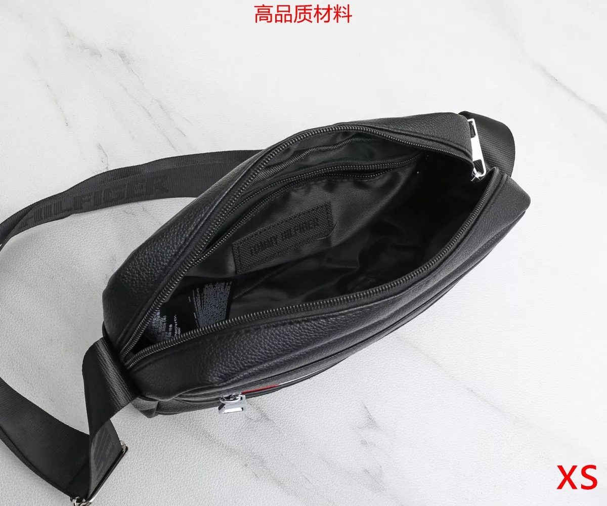 Comfortable 4600 Tommy Hilfiger Messenger Bags For Men