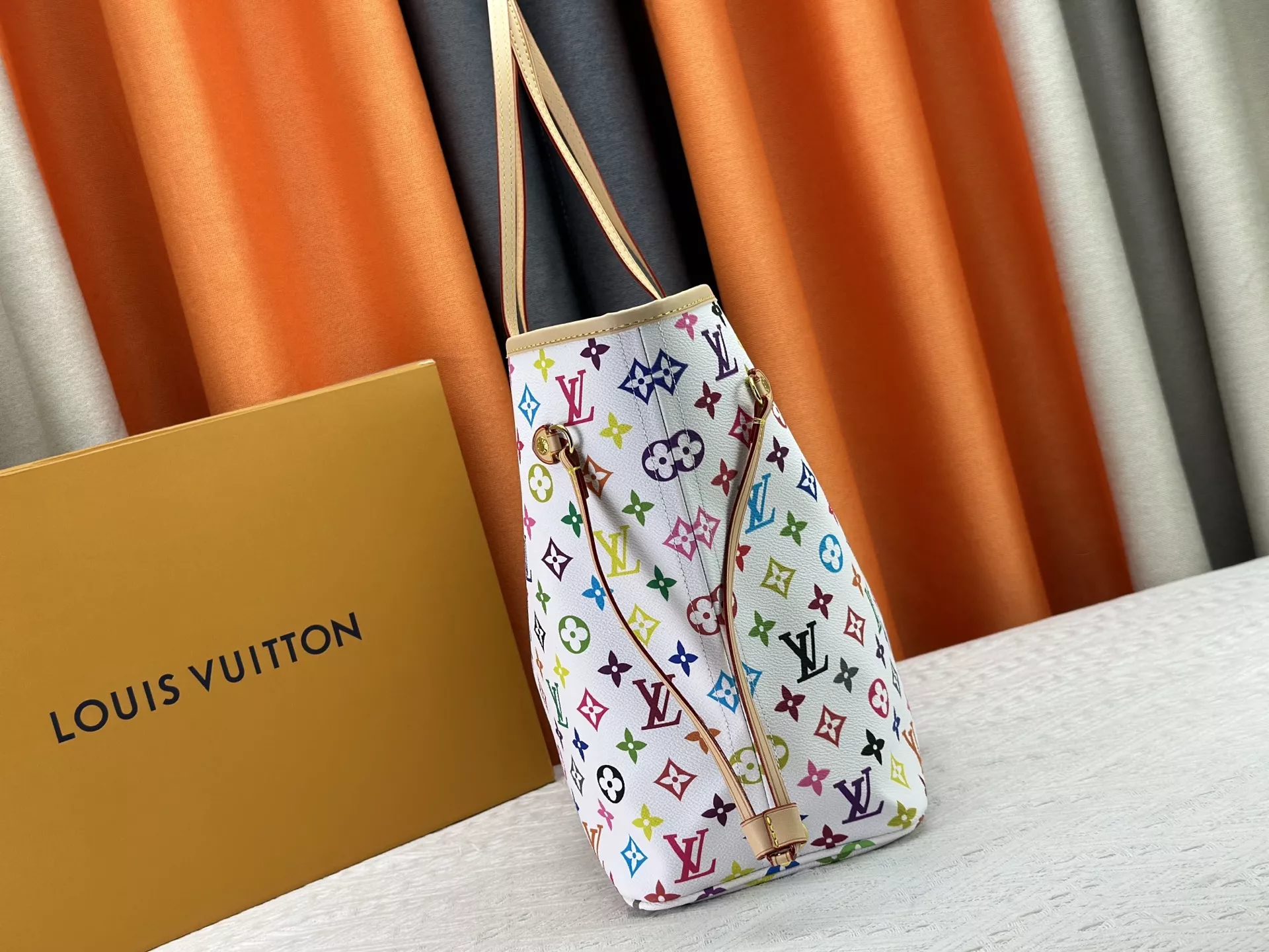 Comfortable 462 Louis Vuitton AAA Quality Shoulder Bags For Women