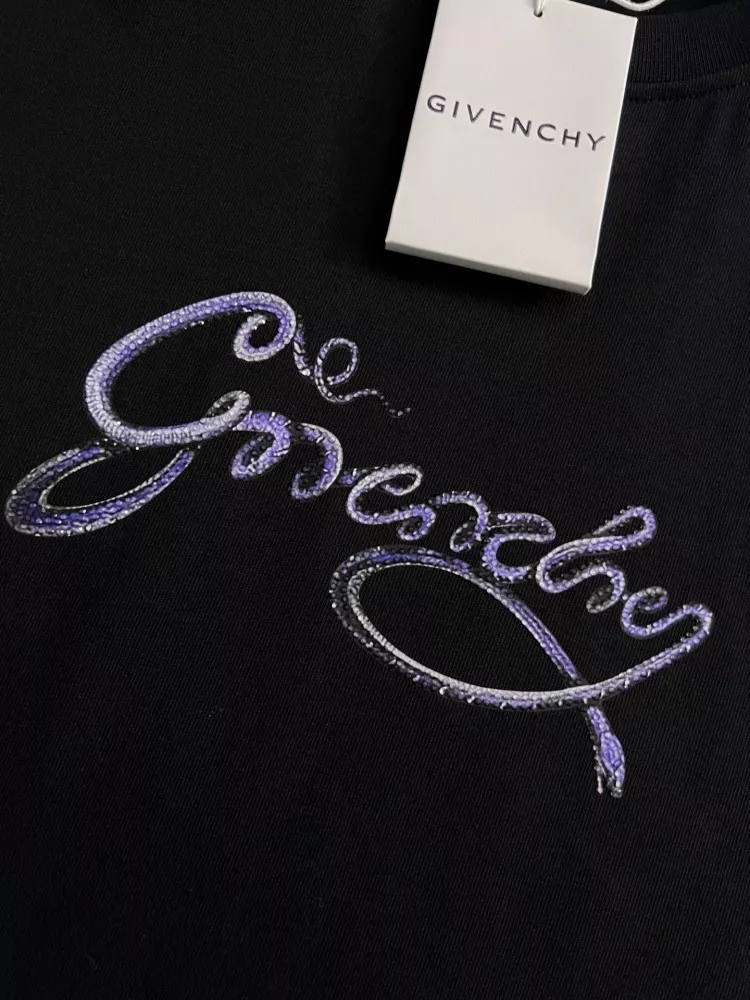Comfortable 475 Givenchy T-Shirts Short Sleeved For Unisex