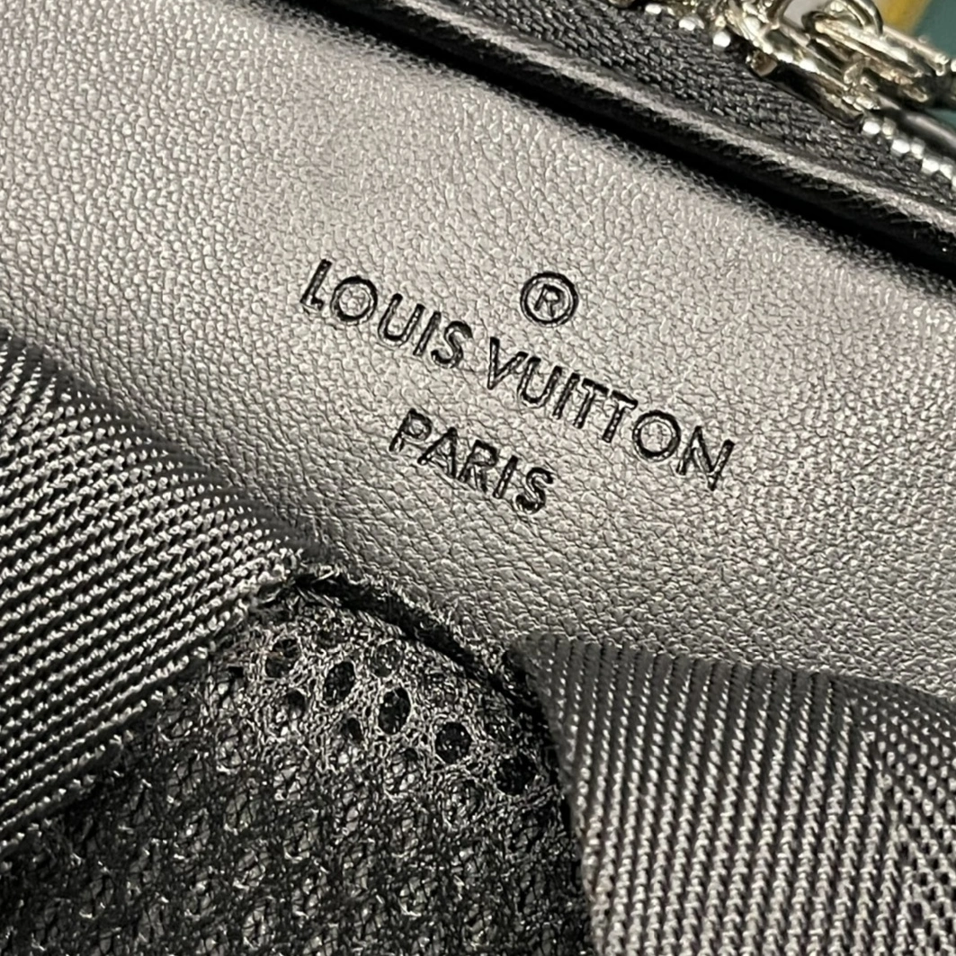 Comfortable 475 Louis Vuitton LV AAA Man Backpacks