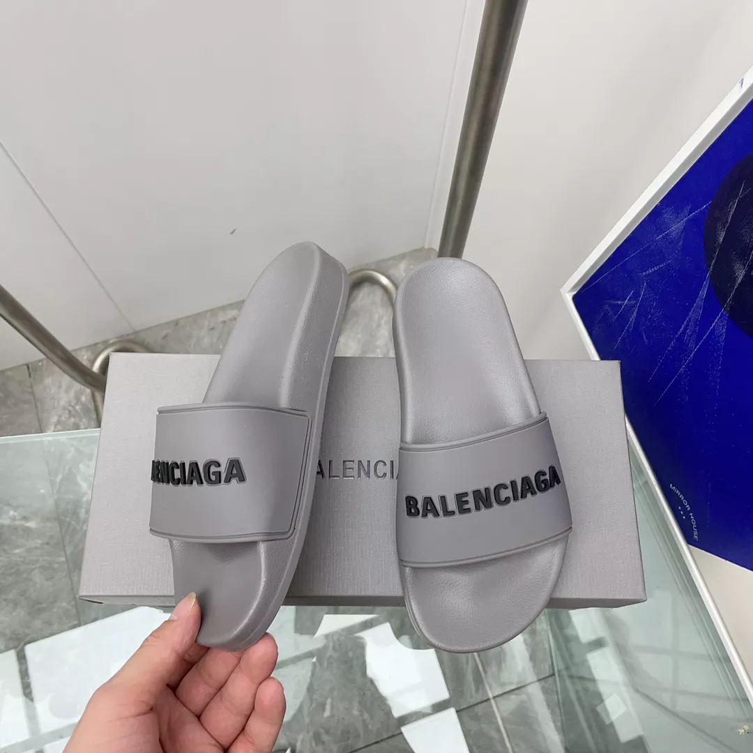 Comfortable 4931 Balenciaga Slippers For Men