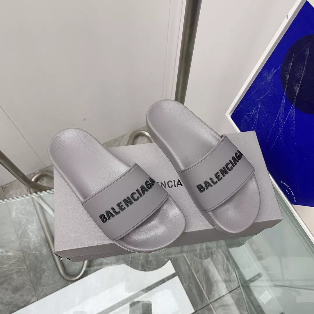 Comfortable 4931 Balenciaga Slippers For Men