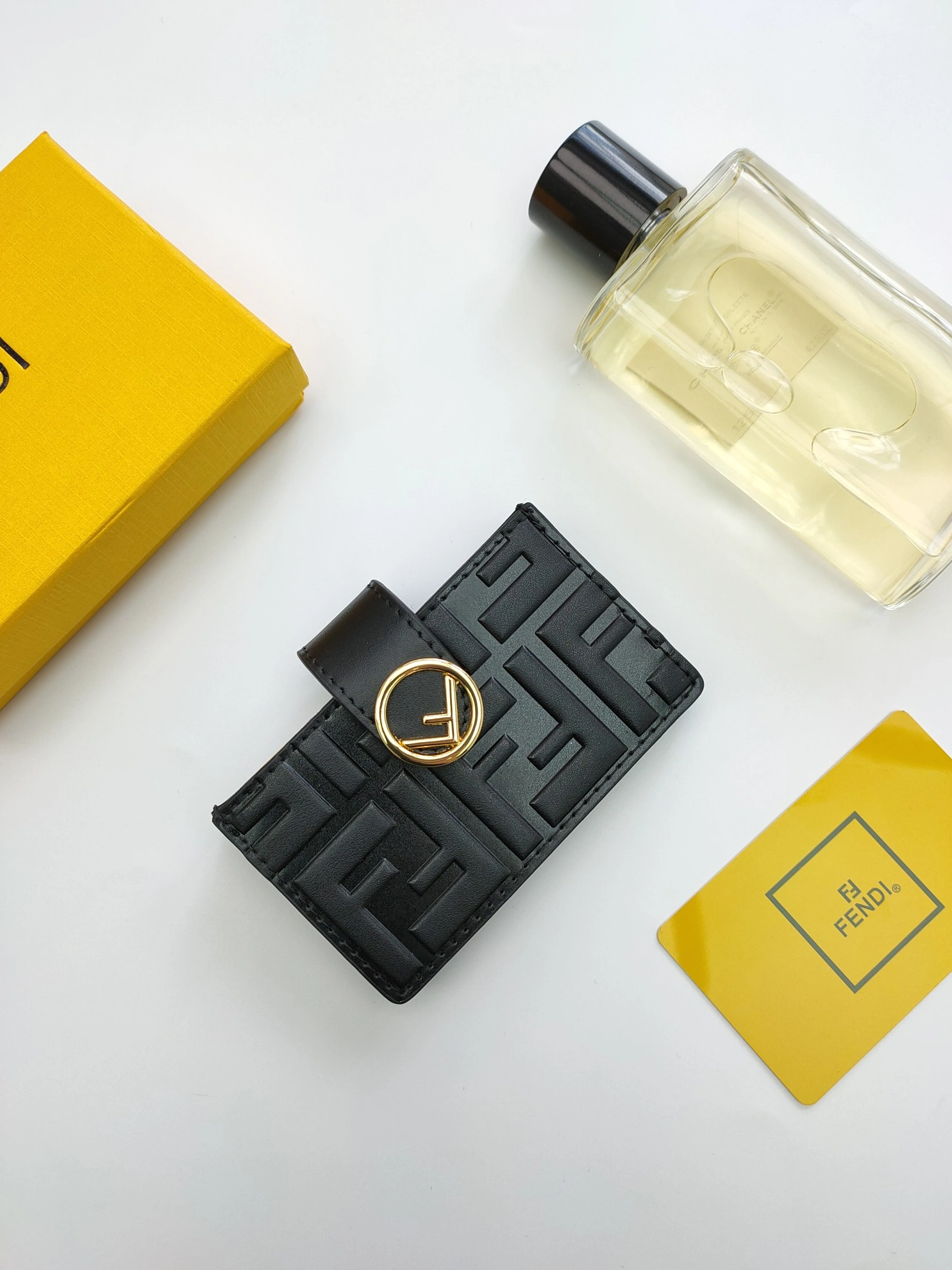 Comfortable 4950 Fendi AAA Quality Card Case For Women