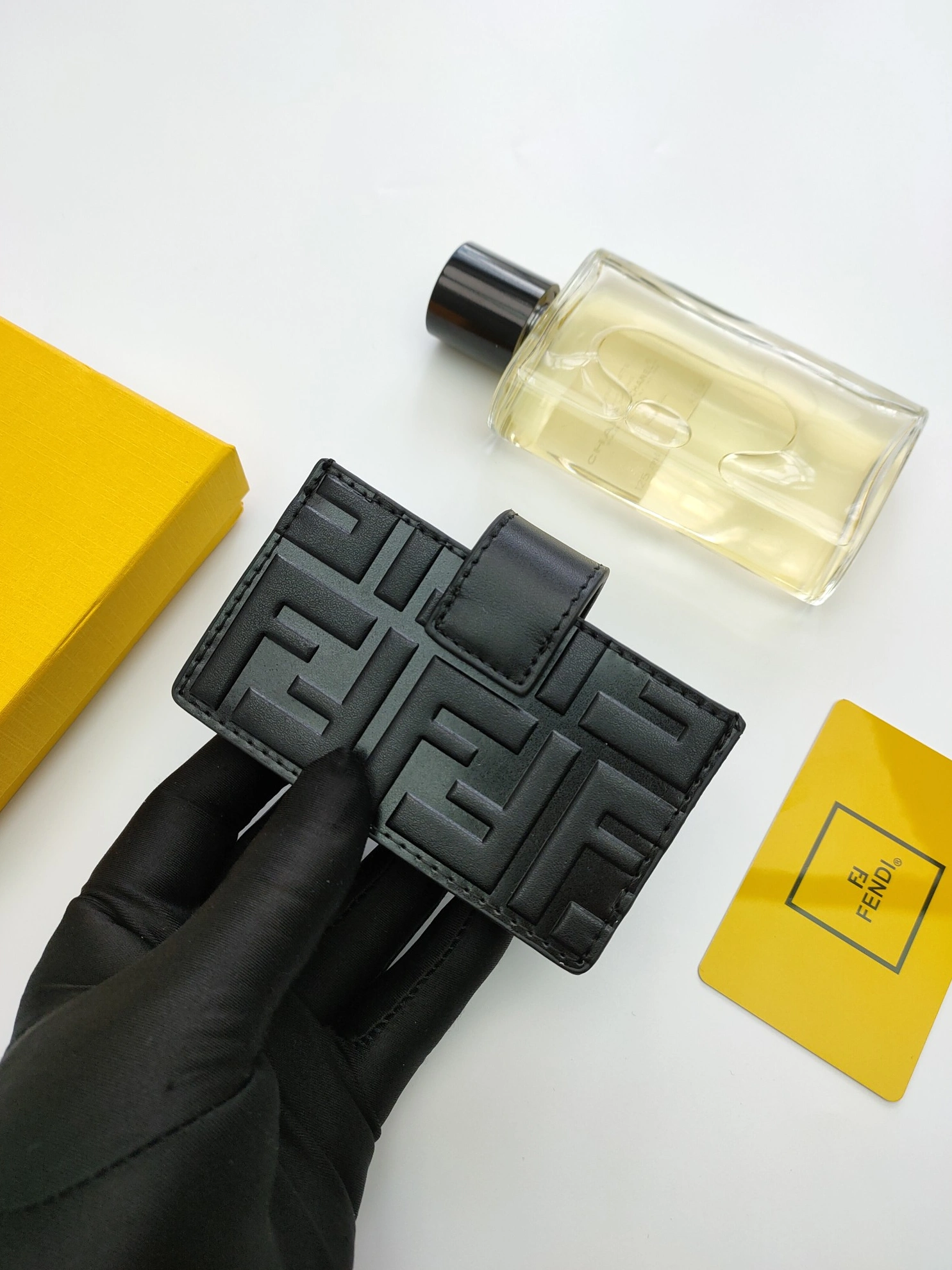 Comfortable 4950 Fendi AAA Quality Card Case For Women
