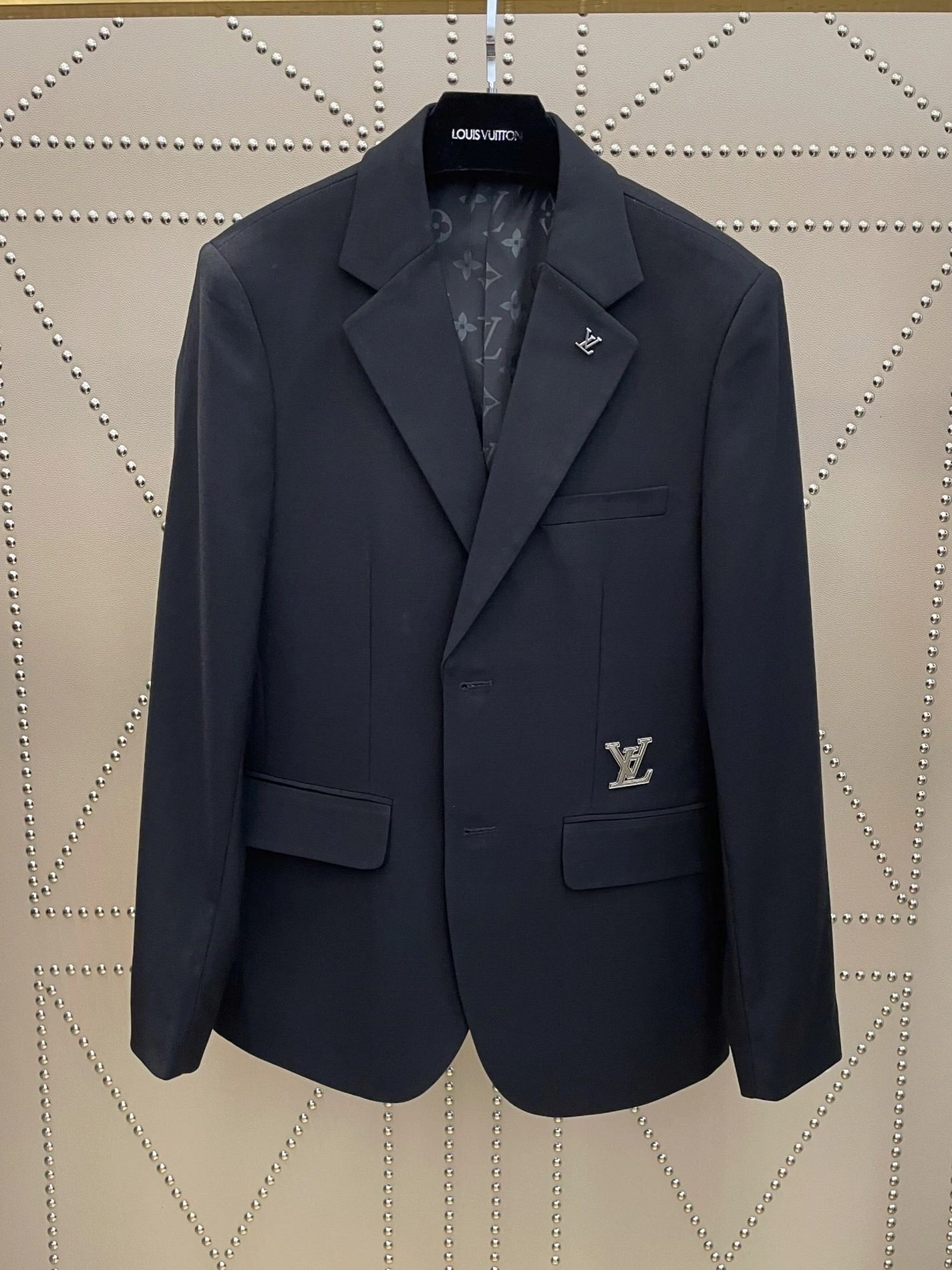Comfortable 506 Louis Vuitton LV Jackets Long Sleeved For Men