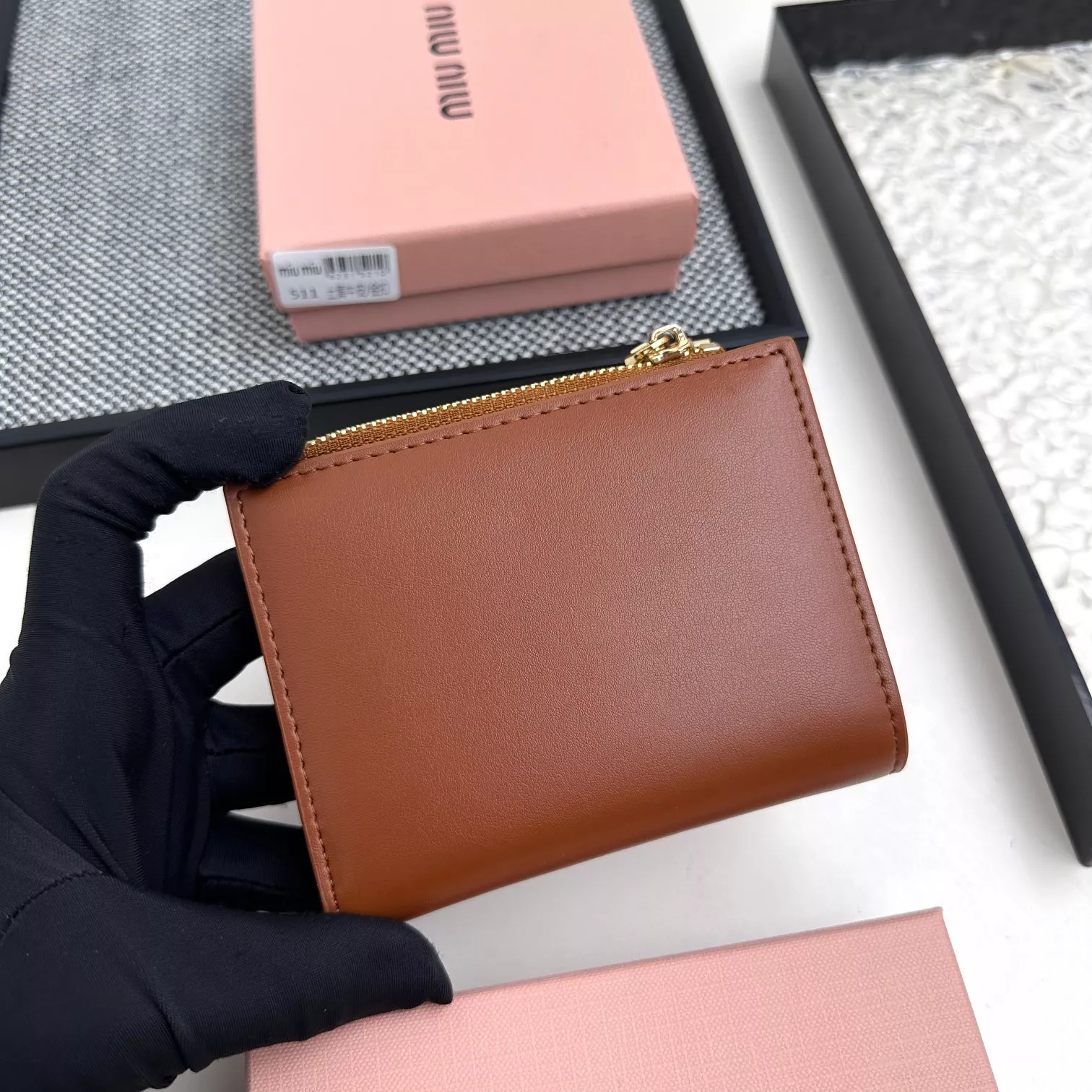 Comfortable 5084 MIU MIU Wallets