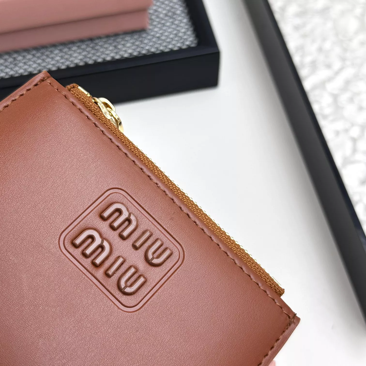 Comfortable 5084 MIU MIU Wallets