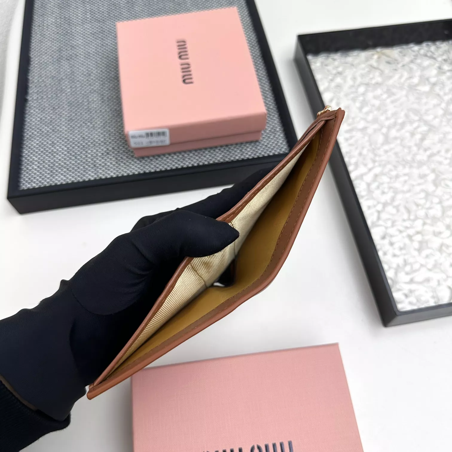Comfortable 5084 MIU MIU Wallets