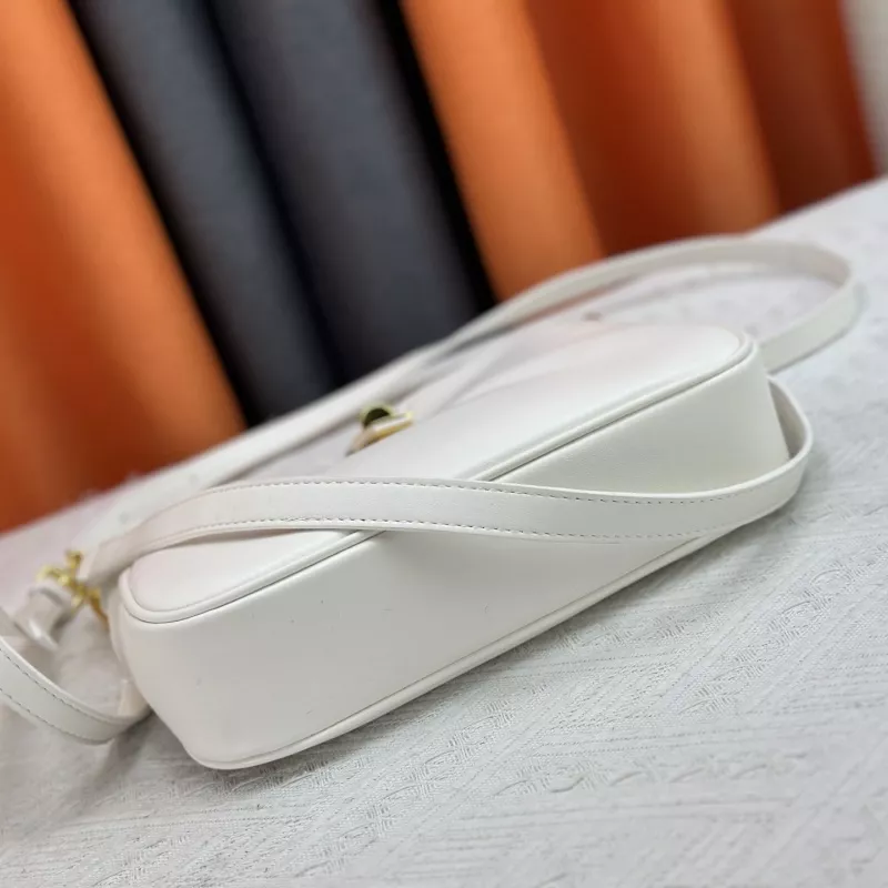 Comfortable 509 Louis Vuitton AAA Quality Messenger Bags For Women