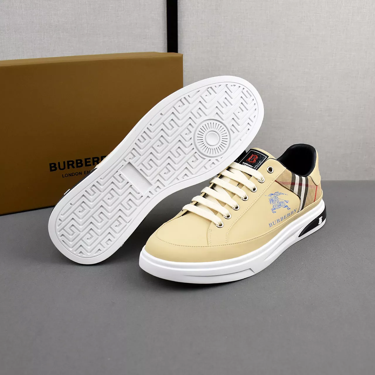 Comfortable 5117 Burberry Casual Shoes For Men