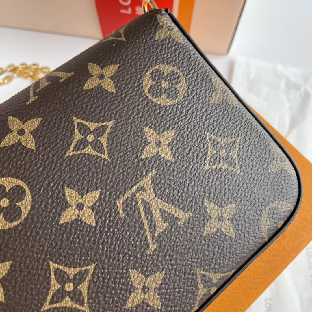 Comfortable 519 Louis Vuitton AAA Quality Wallets For Women