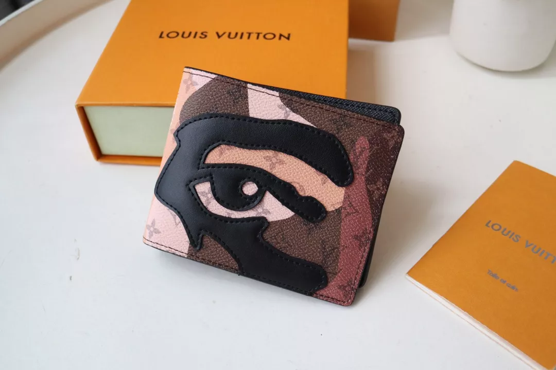 Comfortable 5196 Louis Vuitton LV Wallets