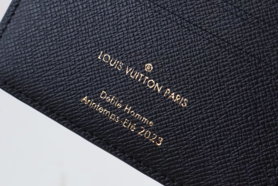 Comfortable 5196 Louis Vuitton LV Wallets