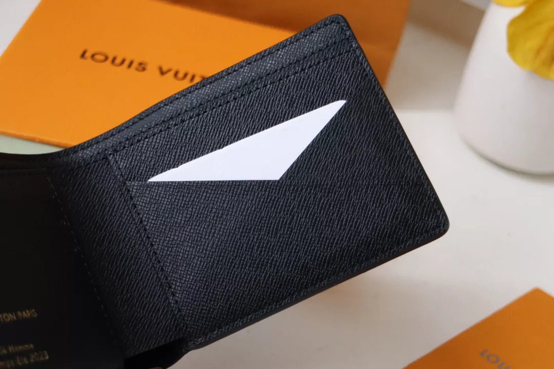 Comfortable 5196 Louis Vuitton LV Wallets