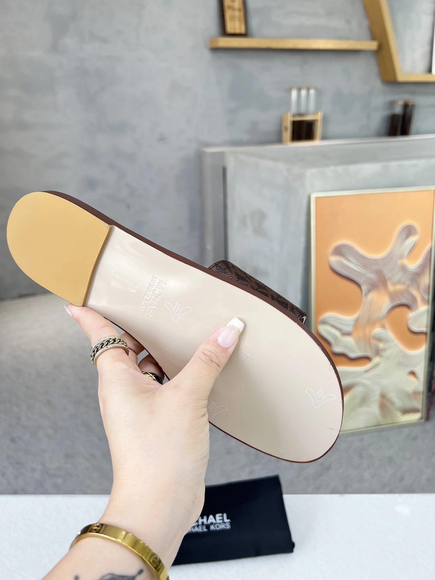 Comfortable 5296 Michael Kors Slippers For Women