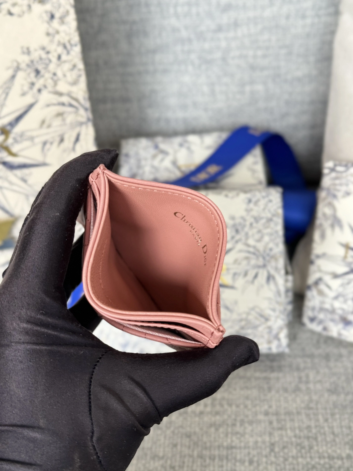 Comfortable 5370 Christian Dior Card Case