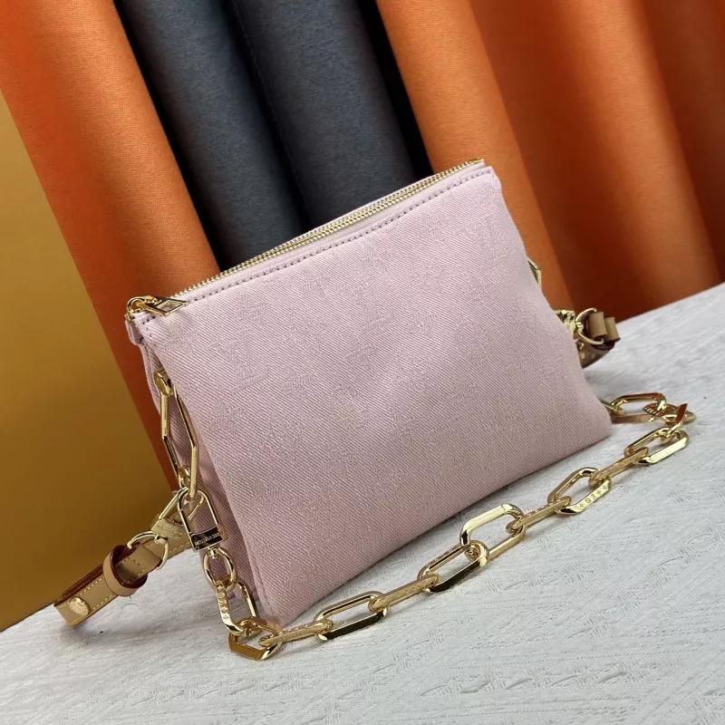 Comfortable 5371 Louis Vuitton AAA Quality Messenger Bags For Women
