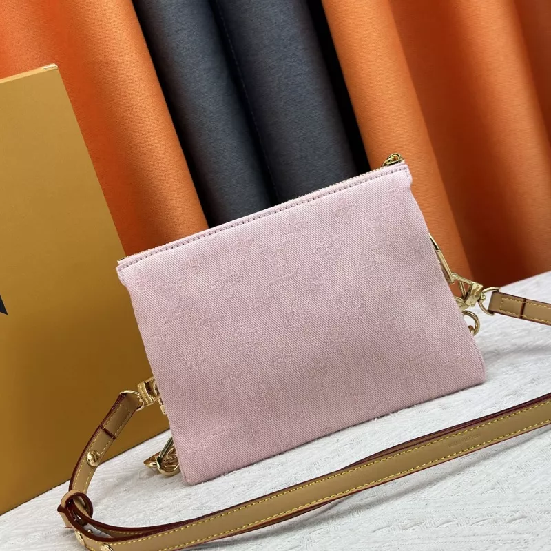 Comfortable 5371 Louis Vuitton AAA Quality Messenger Bags For Women