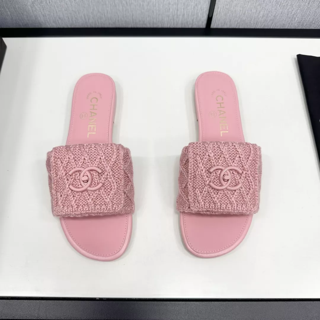 Comfortable 540 Chanel Slippers For Women