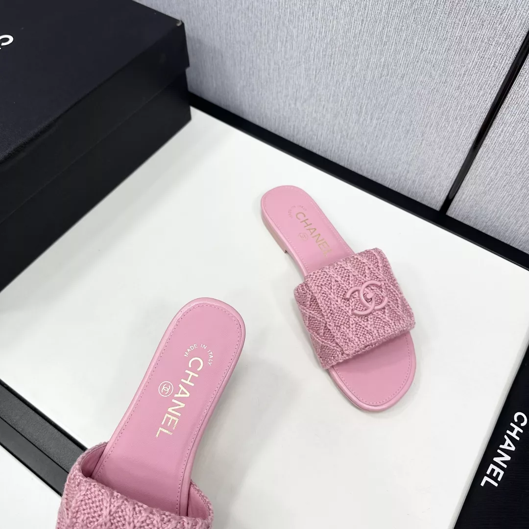Comfortable 540 Chanel Slippers For Women