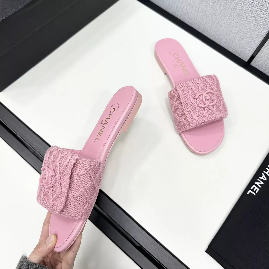 Comfortable 540 Chanel Slippers For Women