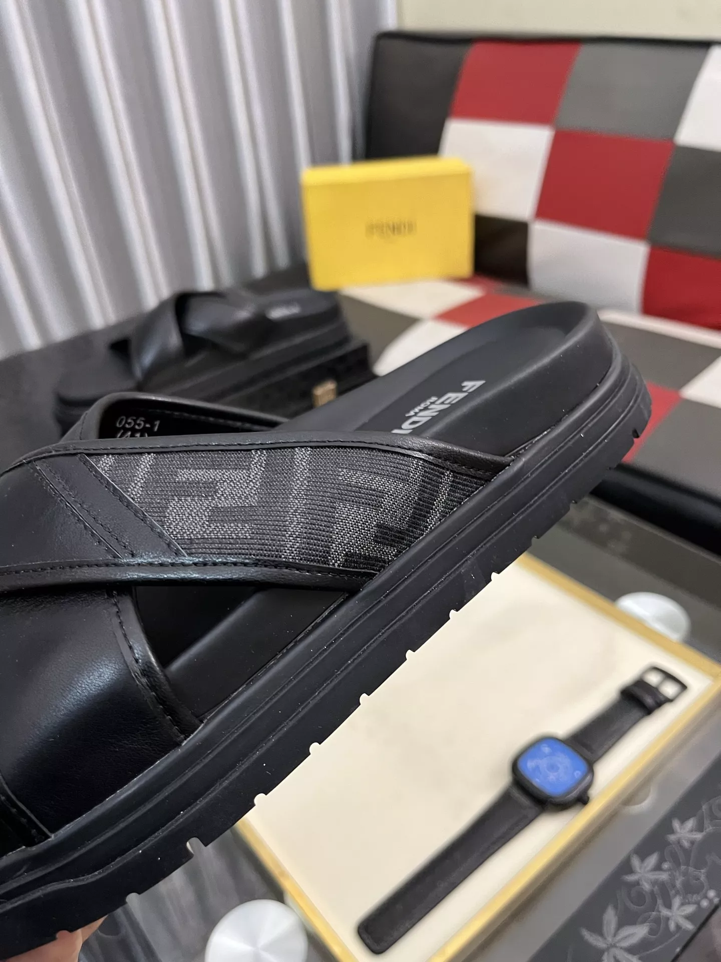 Comfortable 5522 Fendi Slippers For Men
