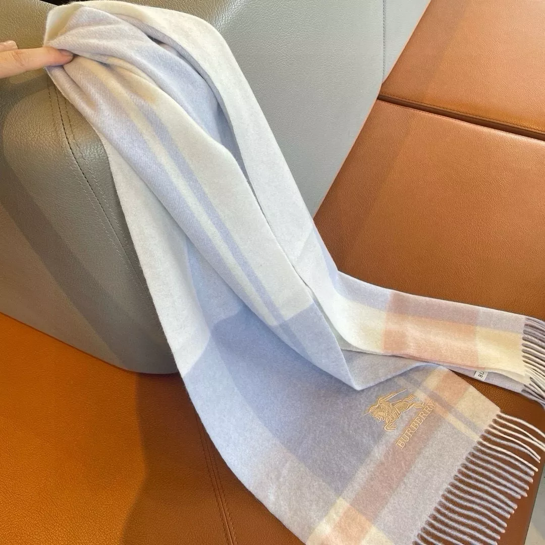 Comfortable 5531 Burberry Scarf For Women