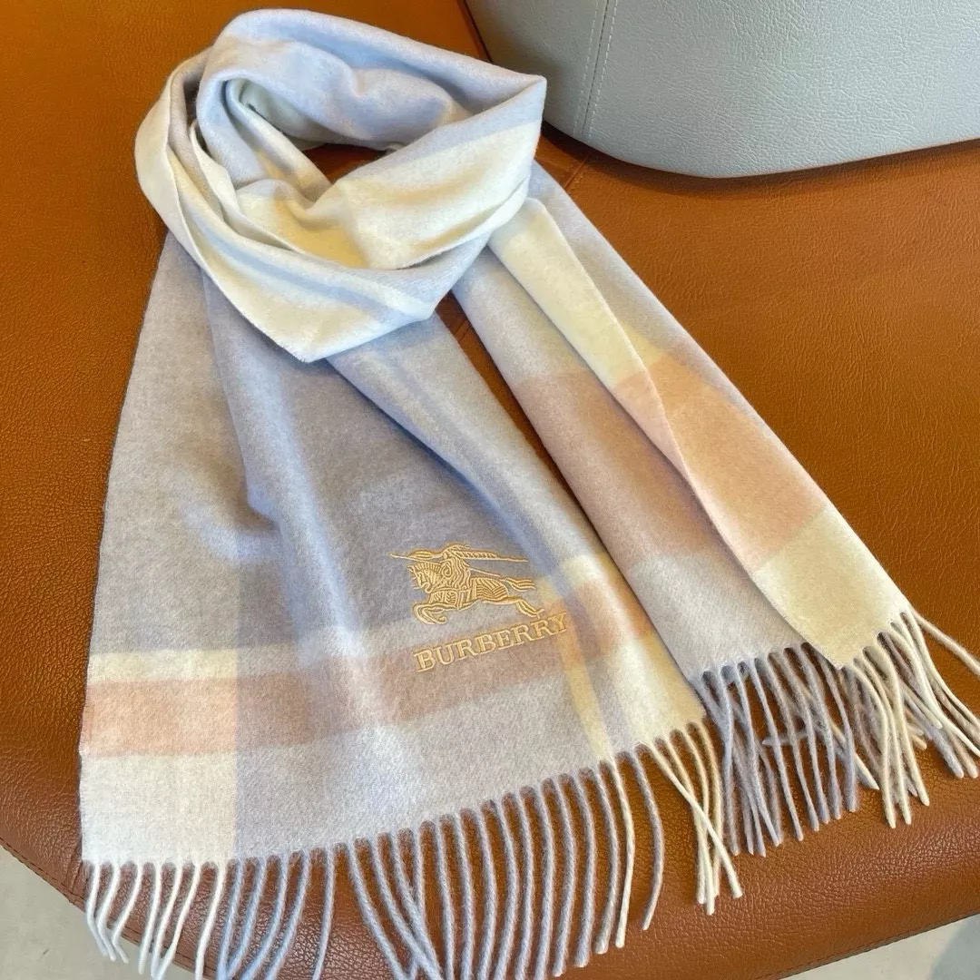 Comfortable 5531 Burberry Scarf For Women