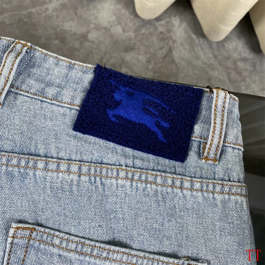 Comfortable 5568 Burberry Jeans For Unisex