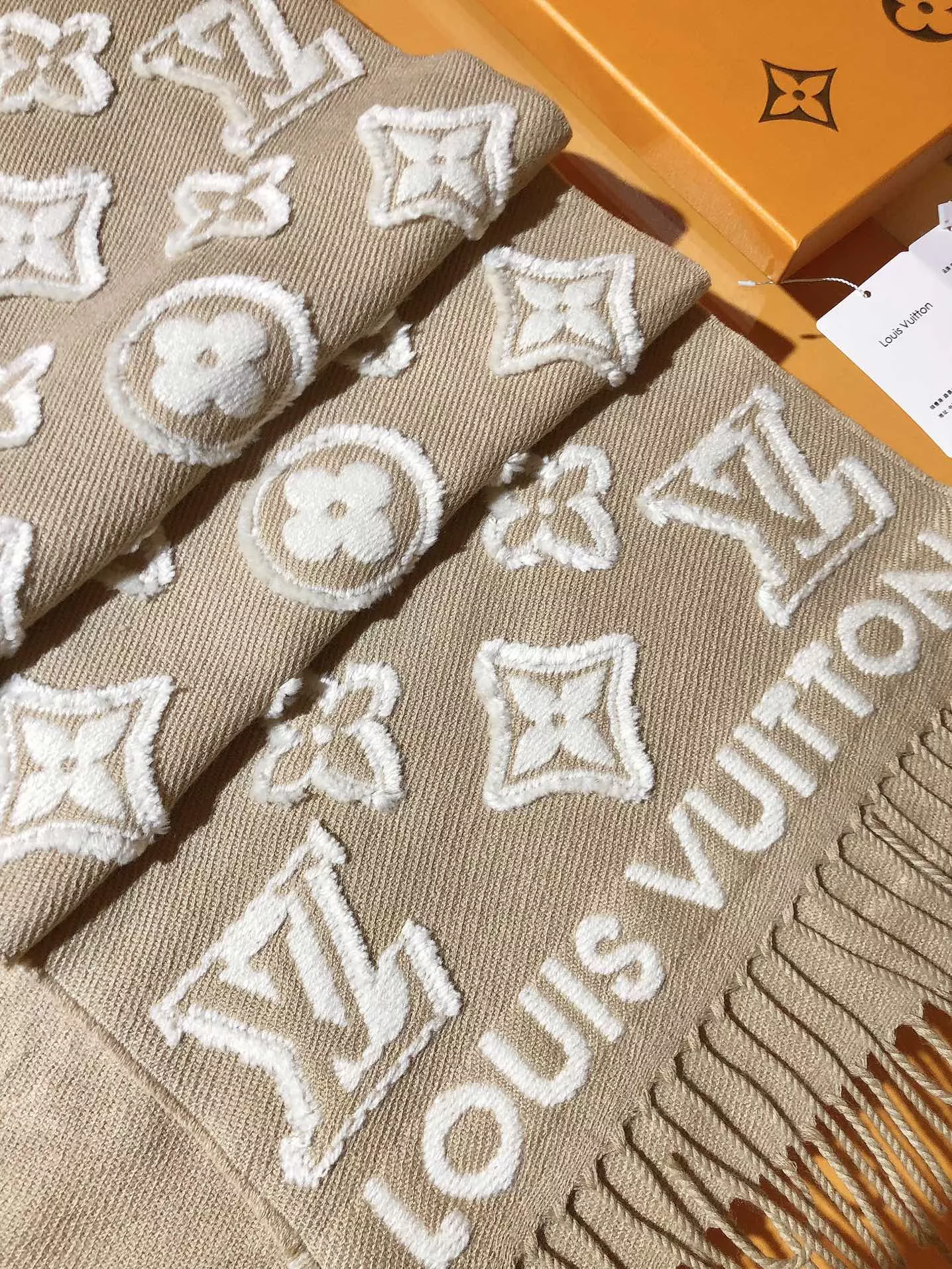 Comfortable 557 Louis Vuitton Scarf For Women