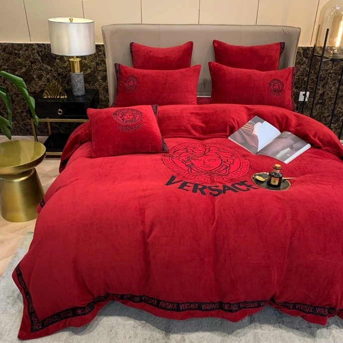 Comfortable 5600 Versace Bedding
