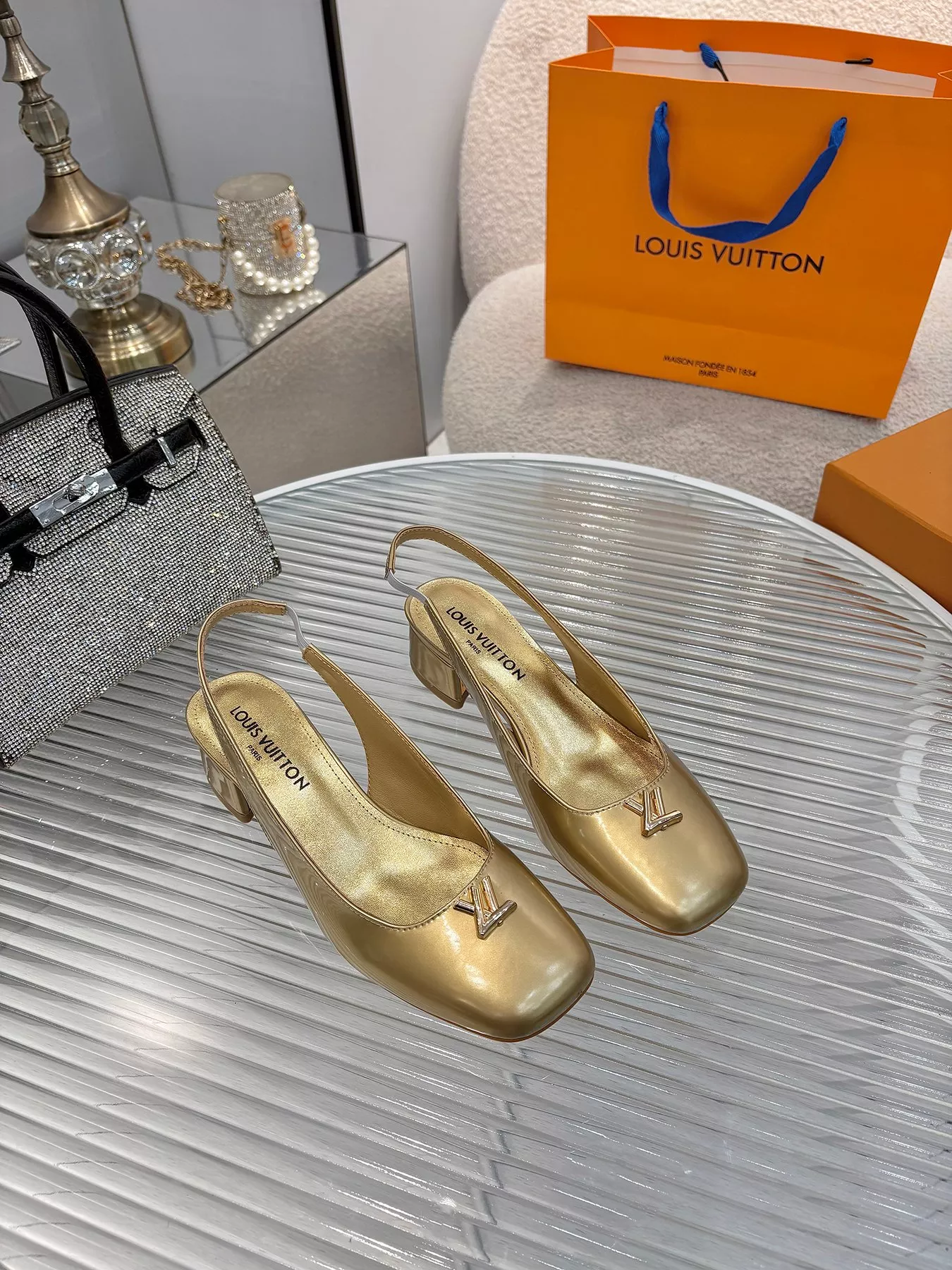 Comfortable 5612 Louis Vuitton Sandal For Women