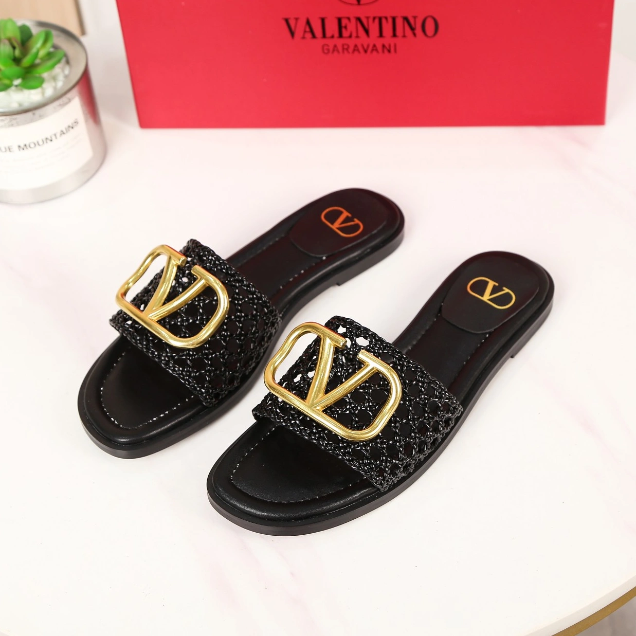 Comfortable 5632 Valentino Slippers For Women