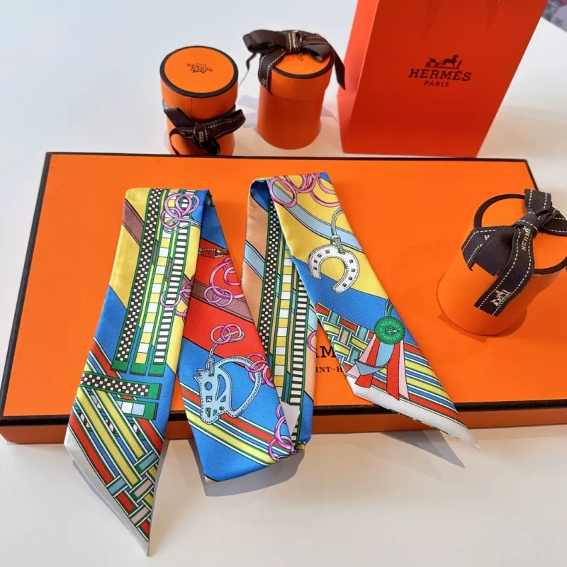 Comfortable 5635 Hermes Silk Scarf