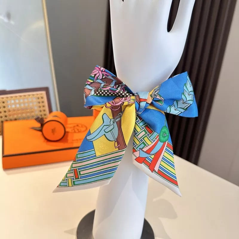Comfortable 5635 Hermes Silk Scarf