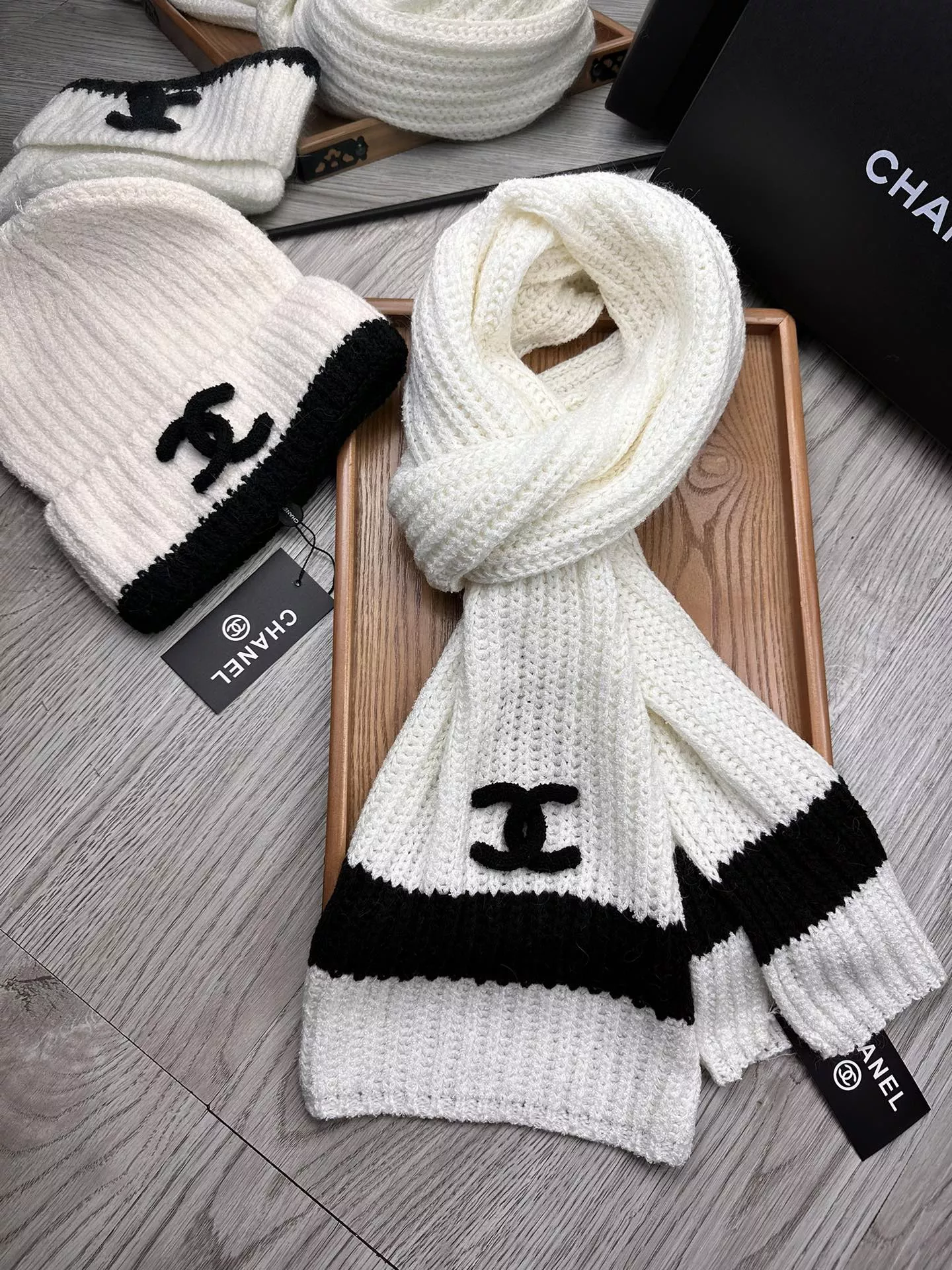 Comfortable 5781 Chanel Hat and Scarf Set