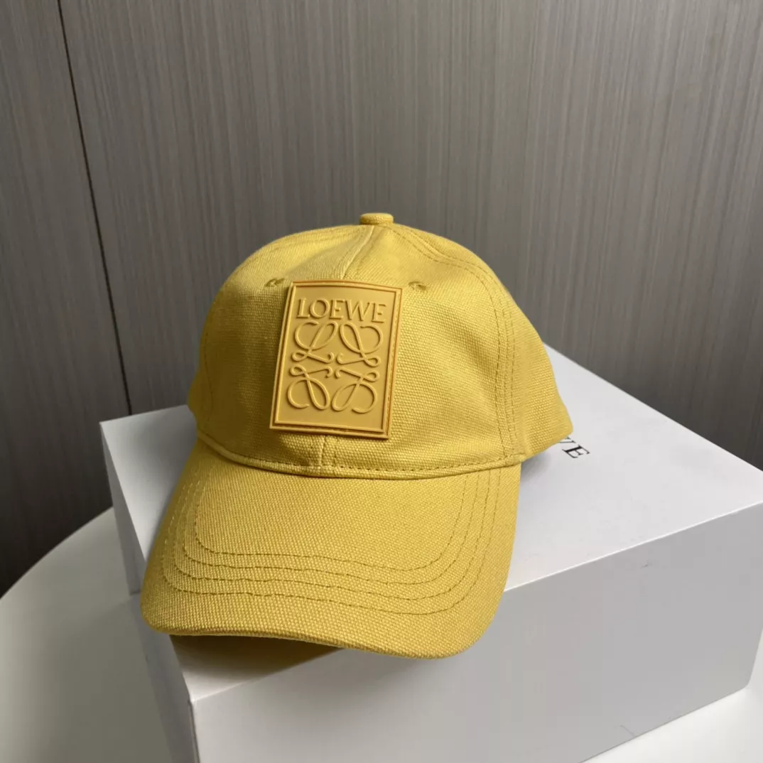 Comfortable 5783 LOEWE Caps