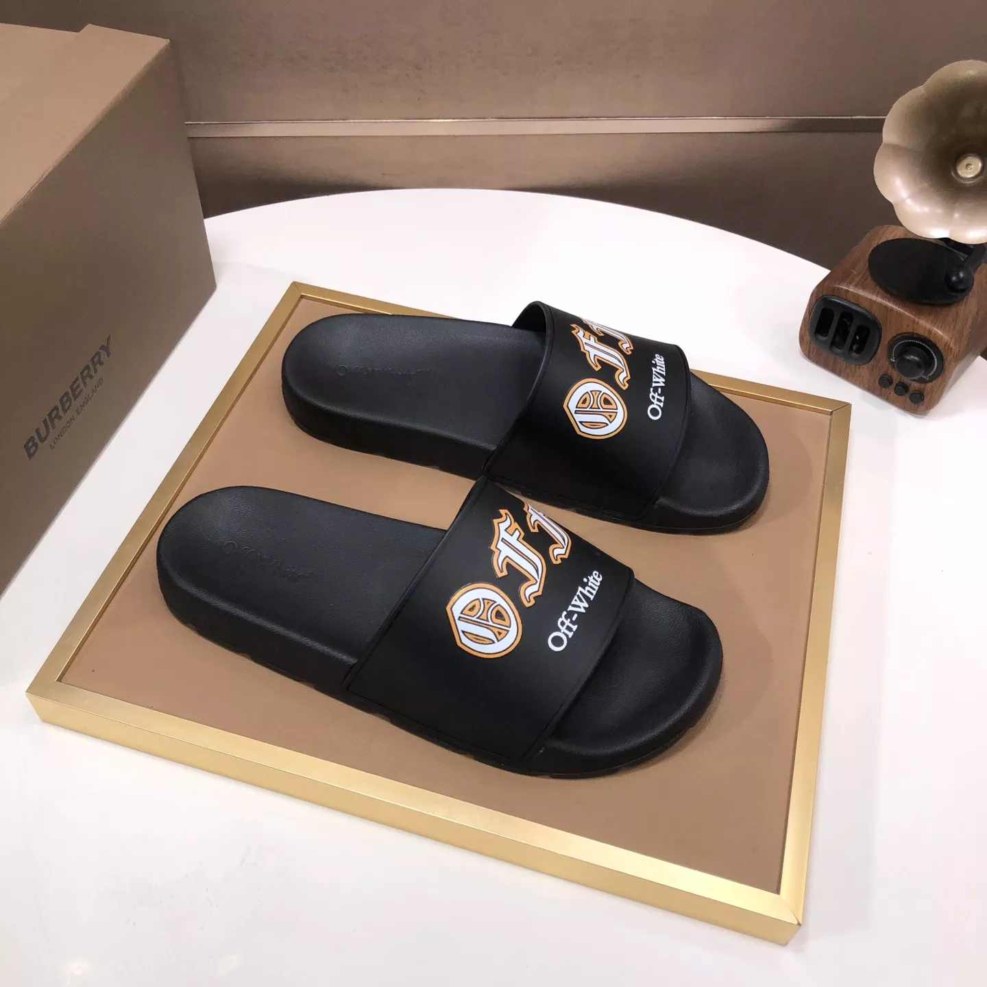 Comfortable 5783 Off-White Slippers For Men