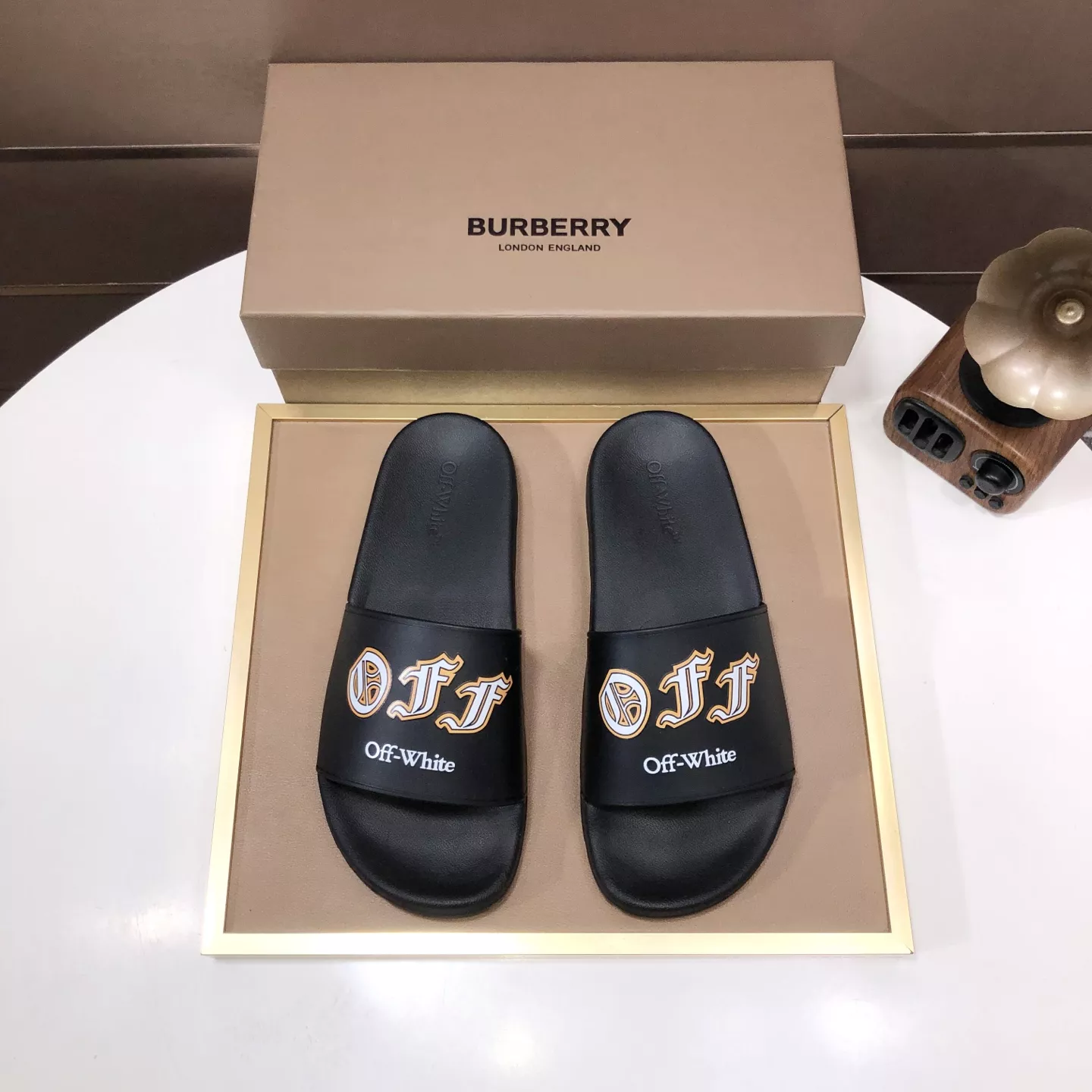 Comfortable 5783 Off-White Slippers For Men