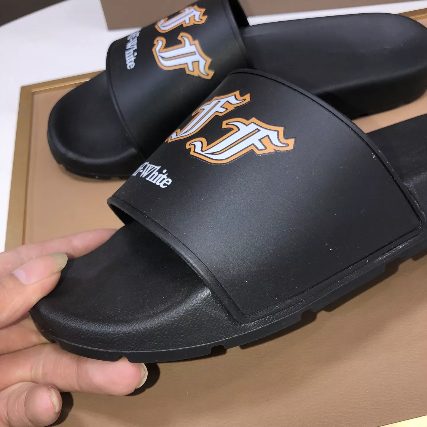 Comfortable 5783 Off-White Slippers For Men