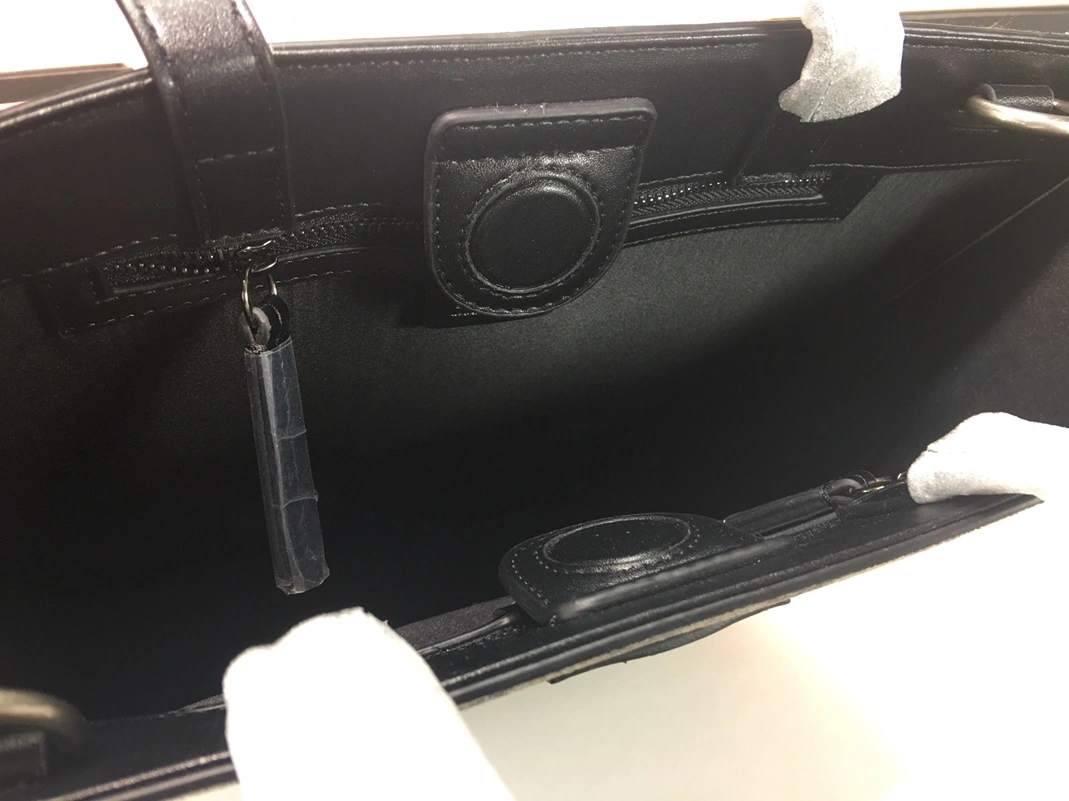 Comfortable 5925 Gucci AAA Quality Tote-Handbags