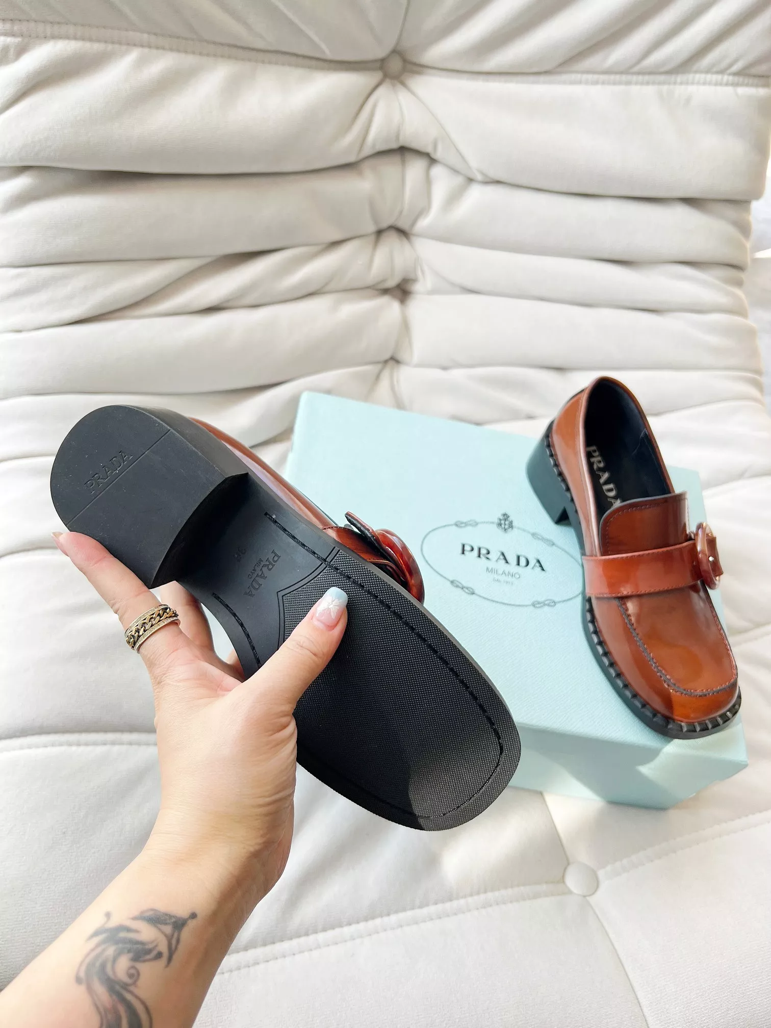 Comfortable 5979 Prada Leather Shoes For Women