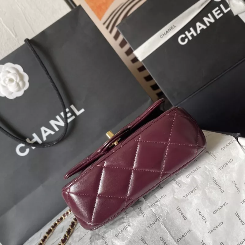 Comfortable 5981 Chanel AAA Quality Messenger Bags For Women