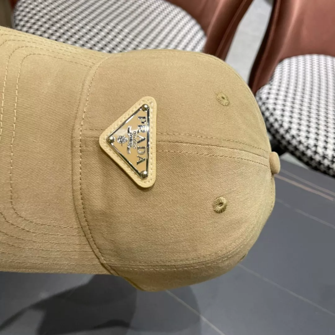 Comfortable 6023 Prada Caps
