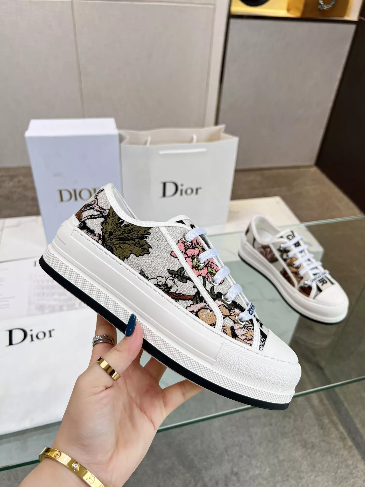 Comfortable 609 Christian Dior Casual Shoes For Women